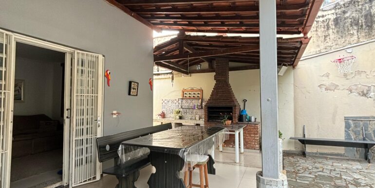 WhatsApp Image 2025-03-24 at 17.37.25 (1)