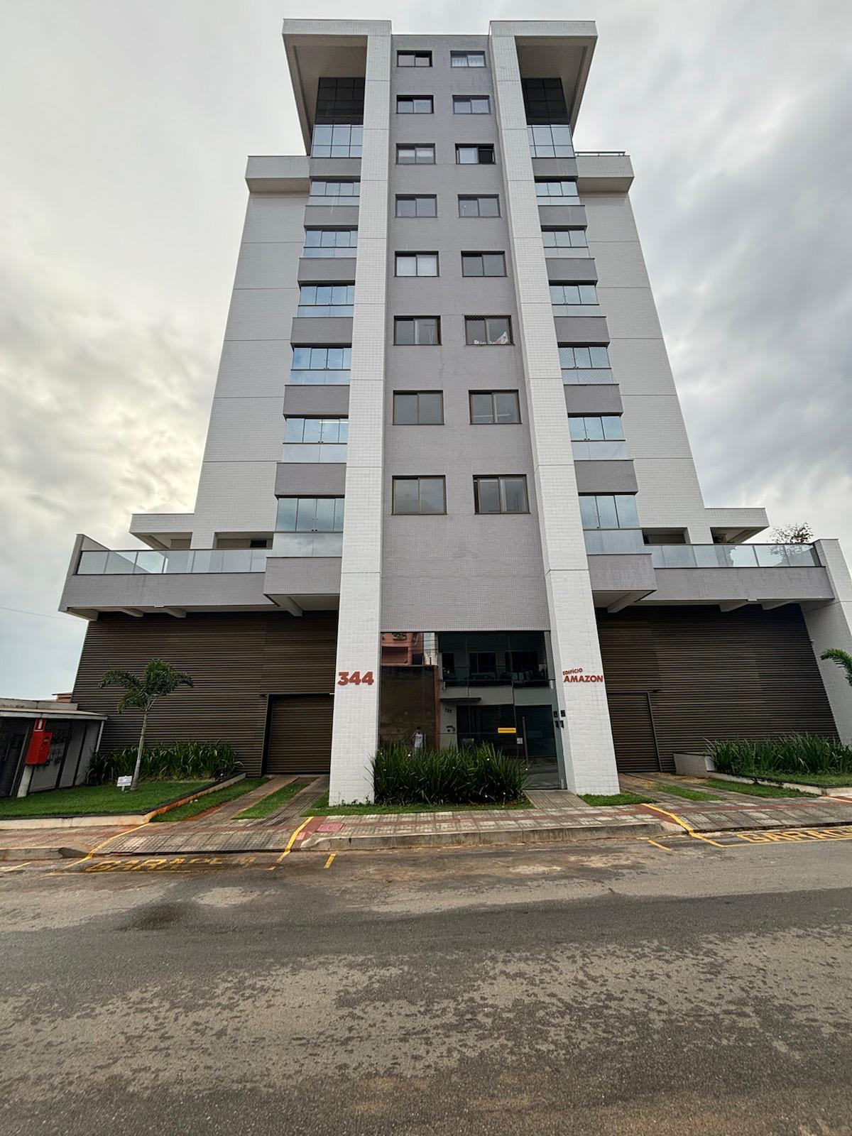 APARTAMENTO Á VENDA-CENTRO