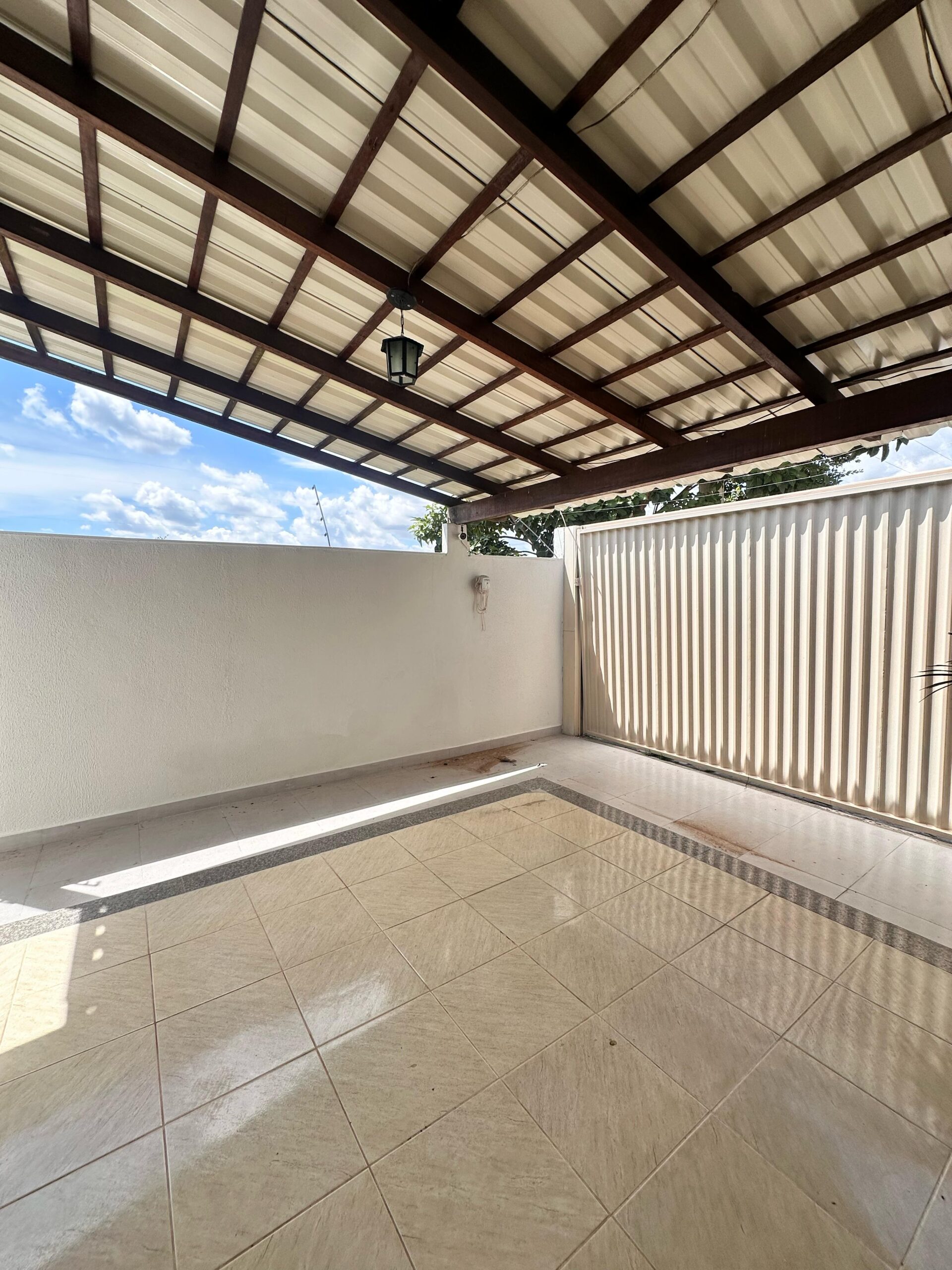 CASA A VENDA BAIRRO BELVEDERE
