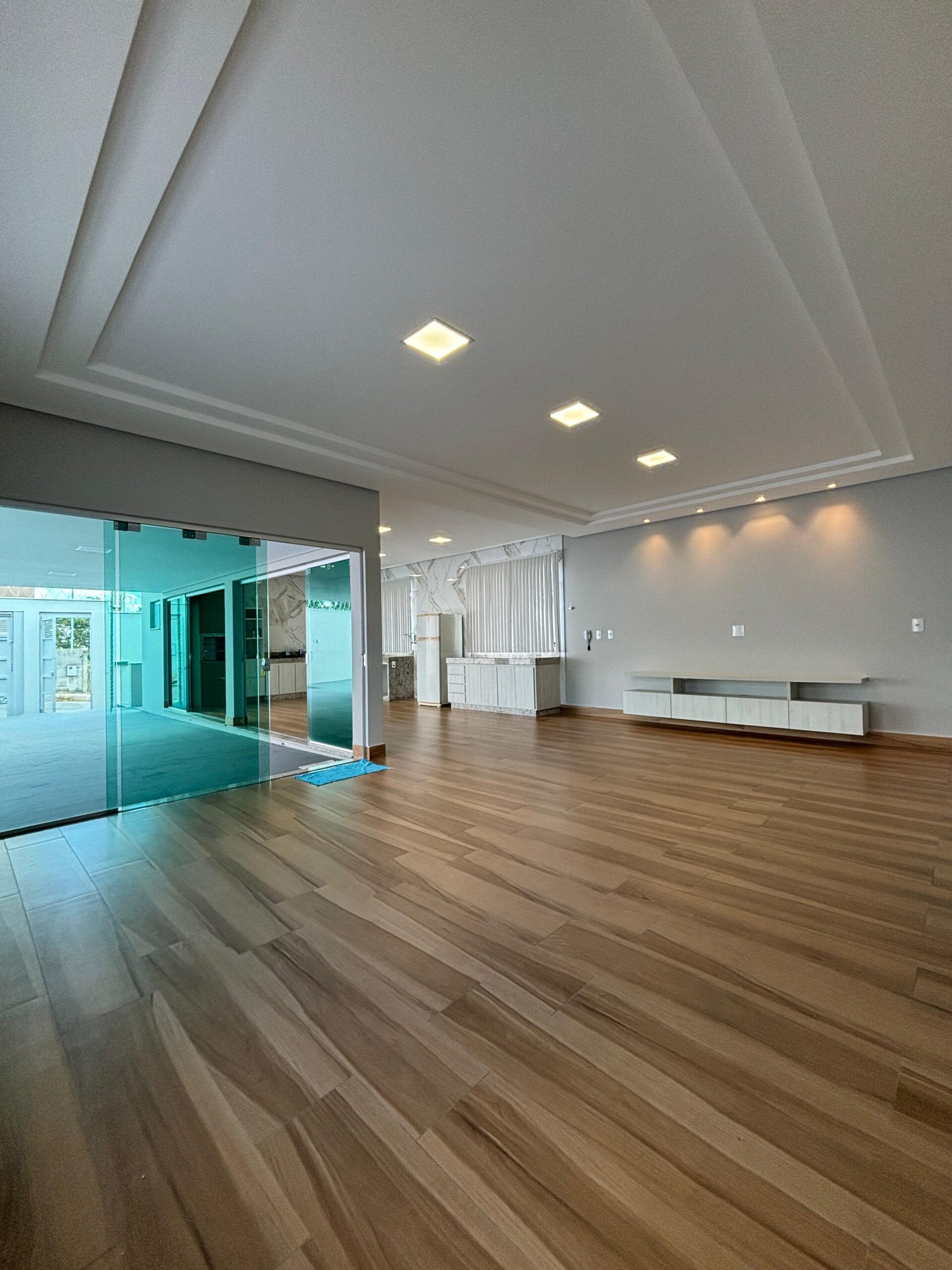 CASA DISPONIVEL PARA VENDA BAIRRO:ALPHAVILLE