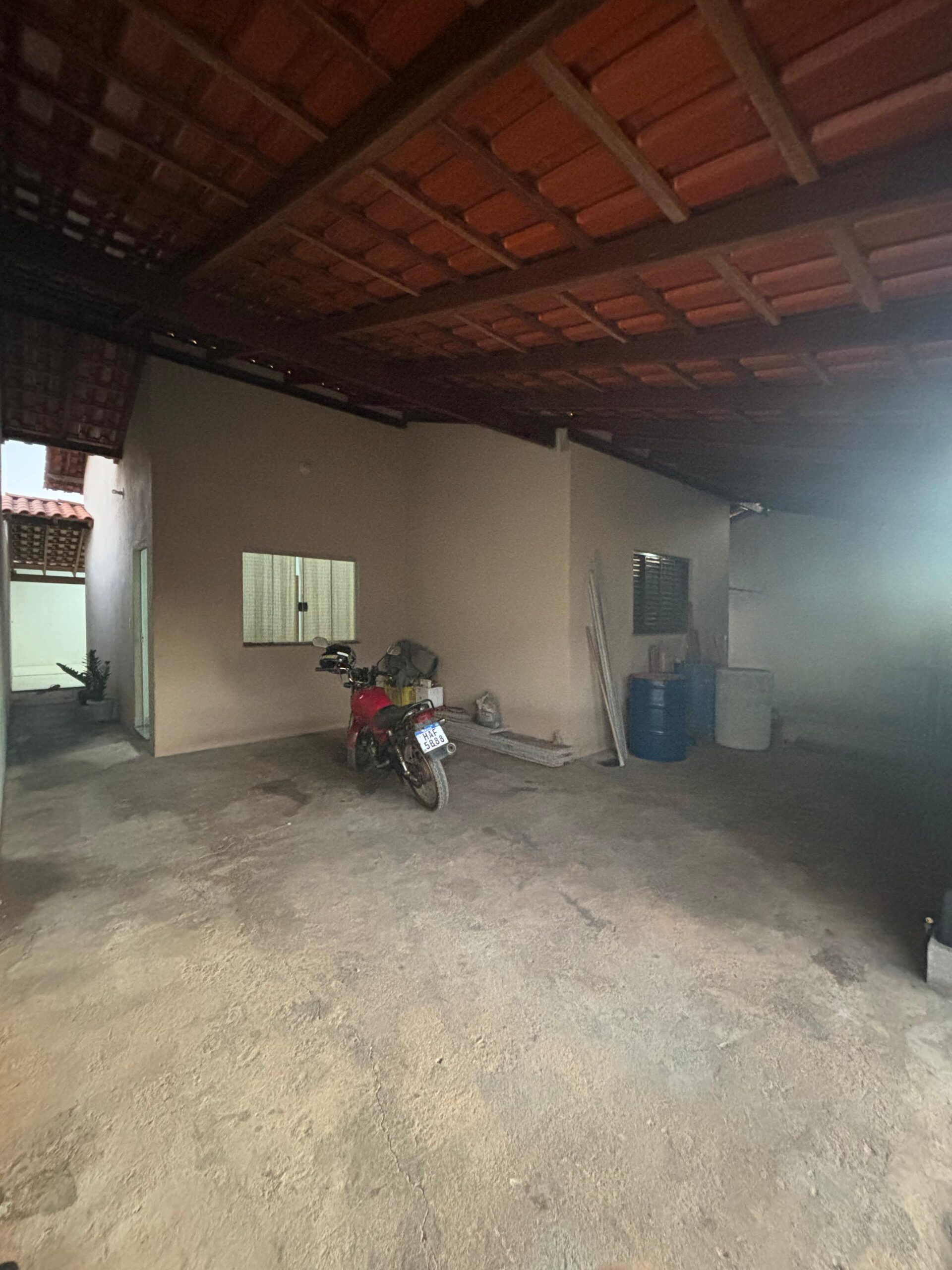 VENDE-SE CASA BAIRRO JARDINS