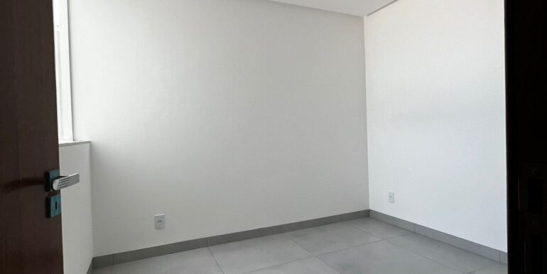 WhatsApp Image 2025-08-13 at 10.38.53 (2)