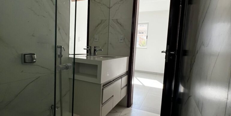 WhatsApp Image 2025-08-13 at 10.38.54 (1)