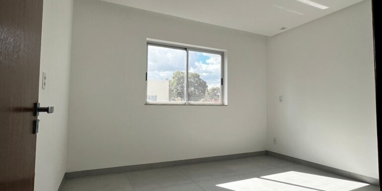 WhatsApp Image 2025-08-13 at 10.38.55 (2)