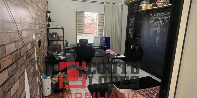 WhatsApp Image 2025-11-03 at 17.32.32