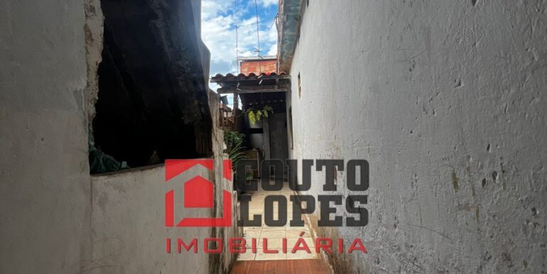 b8f9cd3a-4b70-4e30-8c5c-1a1c72d80750