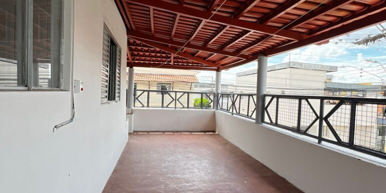 f1dcb9d9-5001-4c95-accc-0e7904c63d46