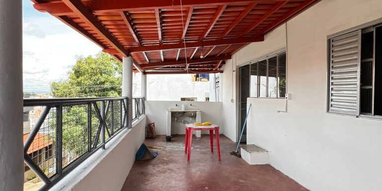 f389d62a-b5bd-4db4-8c44-203c7f4de130