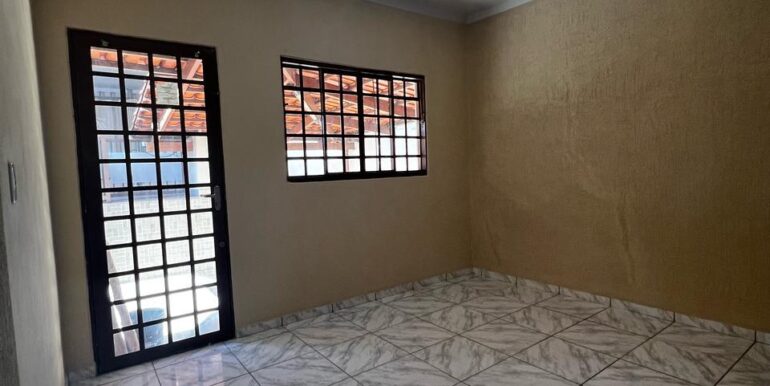 2724b566-3722-4b4d-9fe6-f54de21c6292