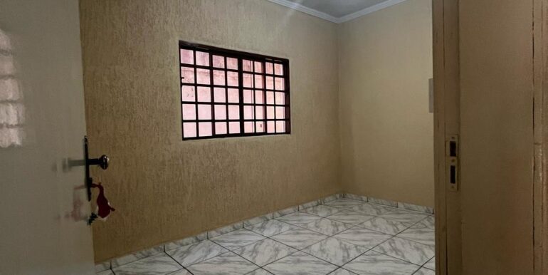 e7b3281a-e572-4983-bfab-da81a734cf99