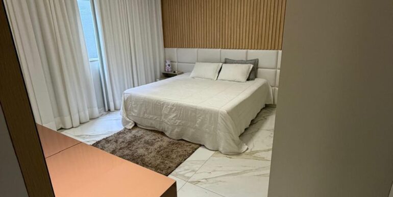 ac036072-3df3-49d4-a76d-66c867d32402