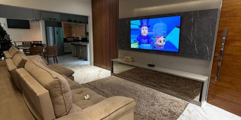 bb31a130-02cf-4f99-8711-44aaf5ae8041